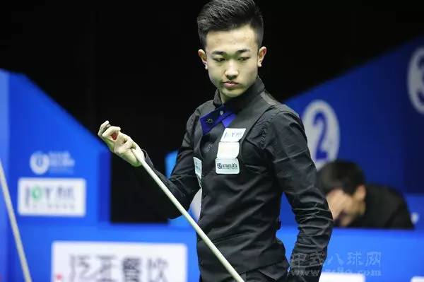 快船客场逆转活塞，98：92双杀东部榜首！莱昂纳德贡献26分8篮板